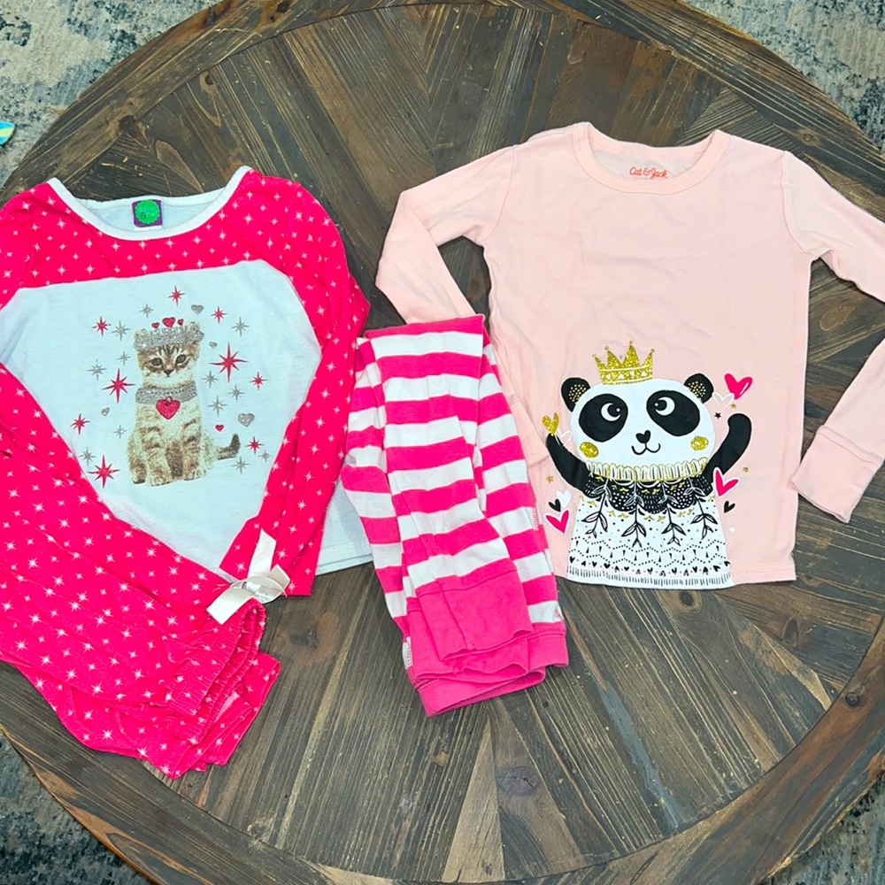 Royal animal pajama sets - cat & Jack 🐼 w striped, dolly & me 🐱 w stars size 6